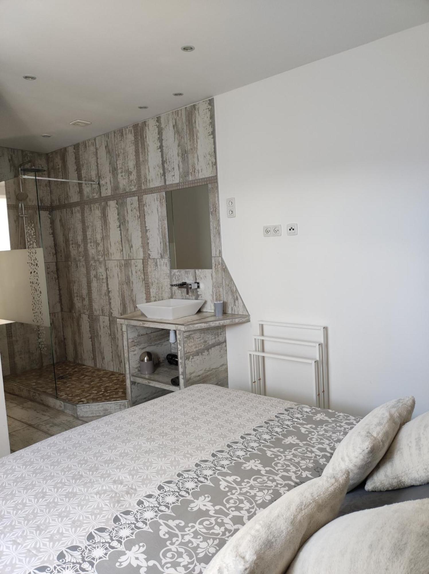 Appartement Abadie Bagnères-de-Bigorre Habitación foto